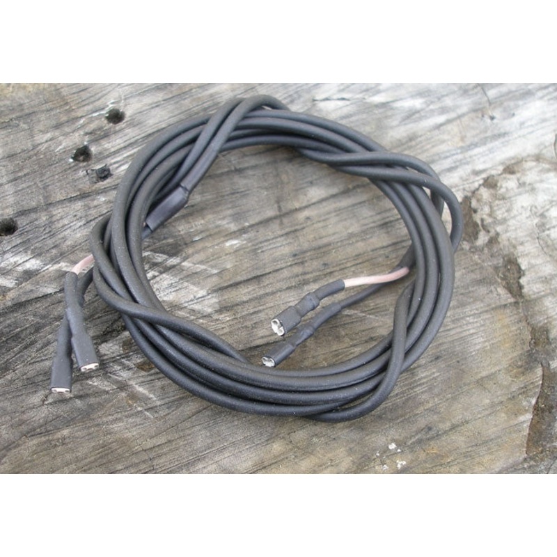 Dynamo tail light wire