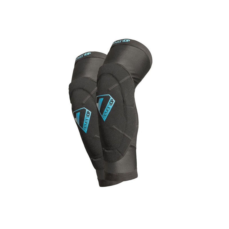 7 iDP Sam Hill Knee Pads - Black