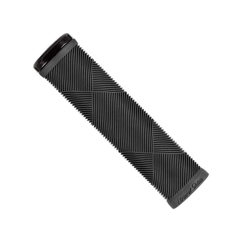 Lizard Skins Strata Lock On MTB Grip - Jet Black